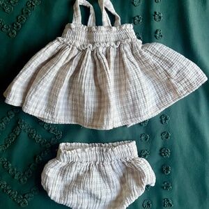 Quincy Mae gingham smocked top and bloomer set